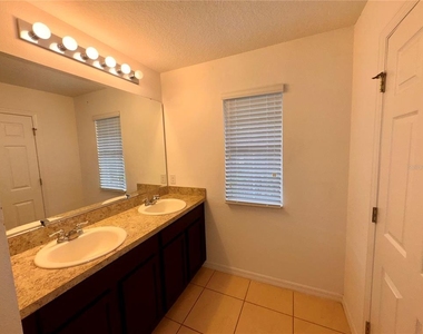 2896 Tanzanite Terrace - Photo Thumbnail 21