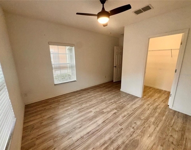 2896 Tanzanite Terrace - Photo Thumbnail 11