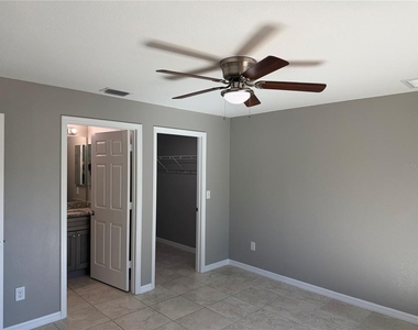 17107 Thompson Avenue - Photo Thumbnail 8