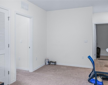 2454 Taloncrest - Photo Thumbnail 13
