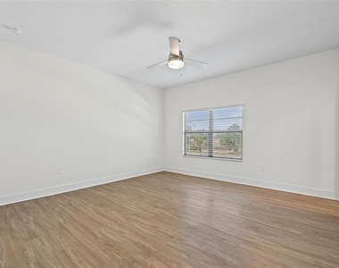 14515 Stellar Place - Photo Thumbnail 16