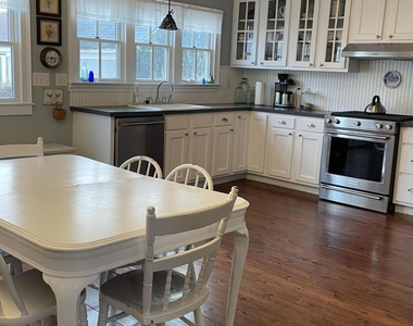 15 Pitman Avenue - Photo Thumbnail 6