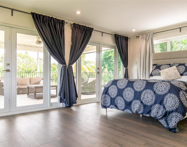 2275 Sw 44th Street - Photo Thumbnail 16