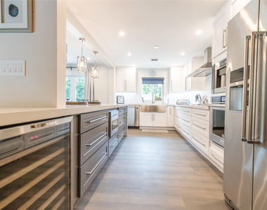 2275 Sw 44th Street - Photo Thumbnail 7