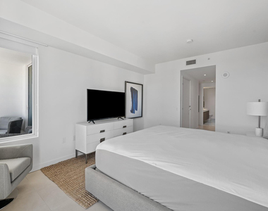 401 N Birch Road - Photo Thumbnail 9