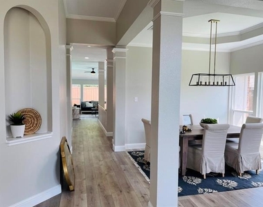 7848 Lancelot Road - Photo Thumbnail 7