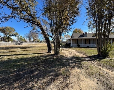 3916 Shepherd - Photo Thumbnail 5