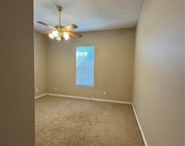 3916 Shepherd - Photo Thumbnail 9