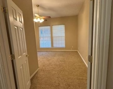 3916 Shepherd - Photo Thumbnail 20