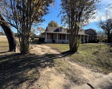 3916 Shepherd - Photo Thumbnail 6