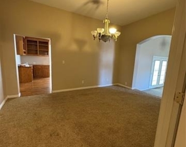 3916 Shepherd - Photo Thumbnail 19