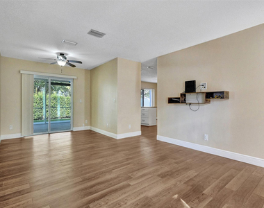 11567 N Open Court - Photo Thumbnail 1