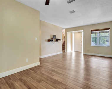 11567 N Open Court - Photo Thumbnail 5