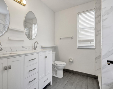 11567 N Open Court - Photo Thumbnail 8