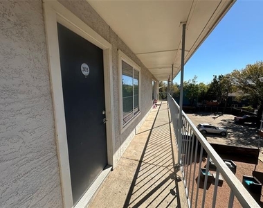 5408 Reiger Avenue - Photo Thumbnail 1