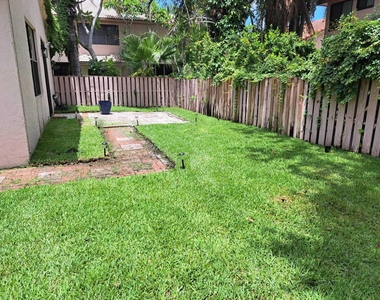 10461 Nw 12th Court - Photo Thumbnail 22