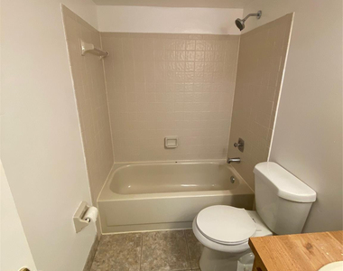 848 Twin Lakes Drive - Photo Thumbnail 7