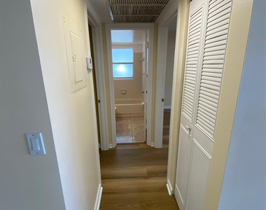 848 Twin Lakes Drive - Photo Thumbnail 3