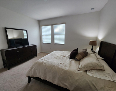 12698 Nw 32nd Place - Photo Thumbnail 10