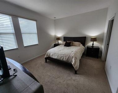 12698 Nw 32nd Place - Photo Thumbnail 9