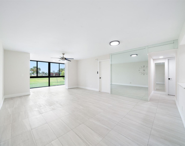 7350 Nw 18th Street - Photo Thumbnail 9