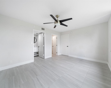 7350 Nw 18th Street - Photo Thumbnail 16