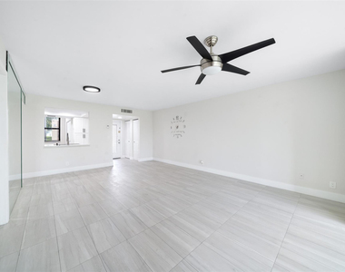 7350 Nw 18th Street - Photo Thumbnail 11