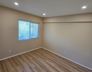 7169 Castle Peak - Photo Thumbnail 25
