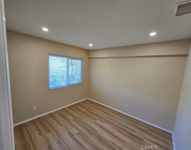 7169 Castle Peak - Photo Thumbnail 23