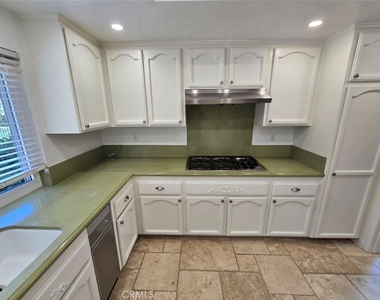 7169 Castle Peak - Photo Thumbnail 18