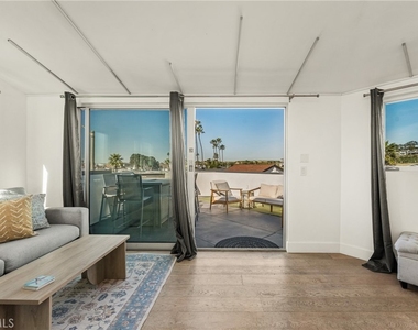 4405 Channel Place - Photo Thumbnail 41