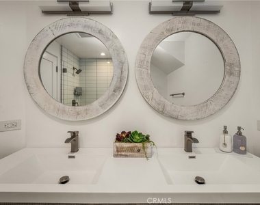 4405 Channel Place - Photo Thumbnail 8