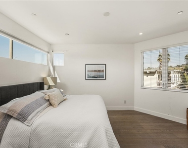 4405 Channel Place - Photo Thumbnail 30