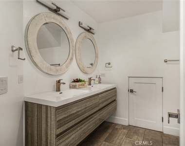 4405 Channel Place - Photo Thumbnail 6