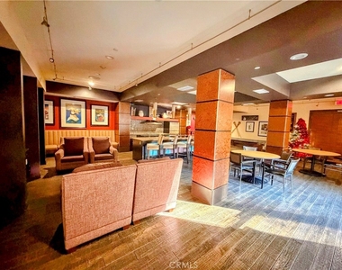 100 S Alameda Street - Photo Thumbnail 5