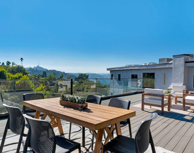 7966 Mulholland Drive - Photo Thumbnail 40