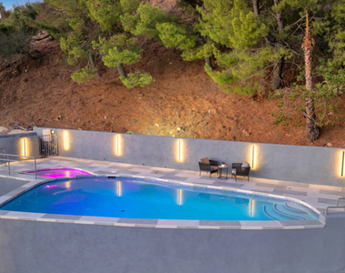 7966 Mulholland Drive - Photo Thumbnail 61