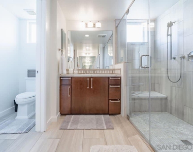 6767 Neptune Pl - Photo Thumbnail 13
