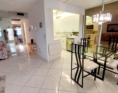 4079 Cornwall D - Photo Thumbnail 6