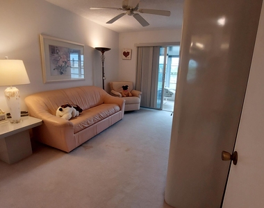 4079 Cornwall D - Photo Thumbnail 10