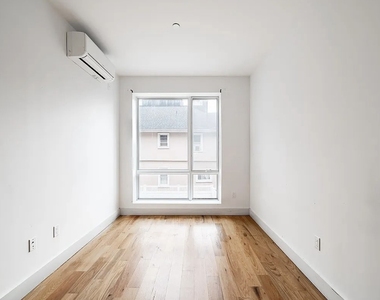 3405 Farragut Road - Photo Thumbnail 4
