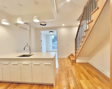 3405 Farragut Road - Photo Thumbnail 2