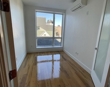 3405 Farragut Road - Photo Thumbnail 6