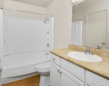 244 Rock Harbor Lane - Photo Thumbnail 44