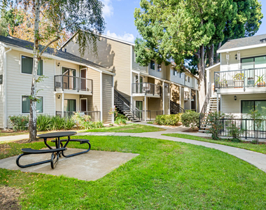 180 Pasito Terrace - Photo Thumbnail 20