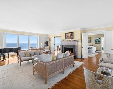 165 Lily Pond Lane - Photo Thumbnail 2