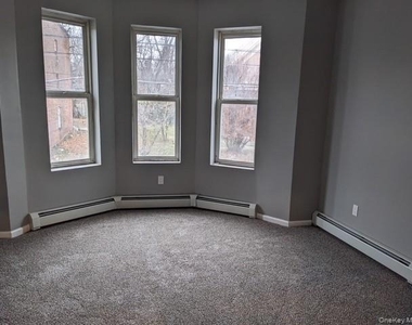 193 South Avenue - Photo Thumbnail 4