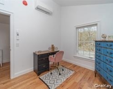 70 New Paltz Road - Photo Thumbnail 4