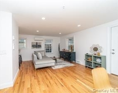70 New Paltz Road - Photo Thumbnail 3