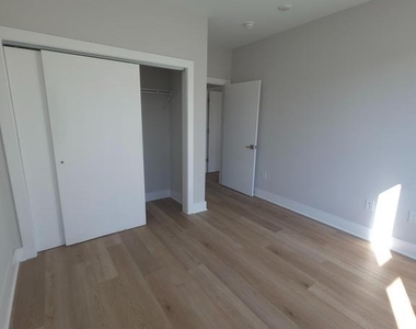 3503 Midvale Avenue - Photo Thumbnail 33